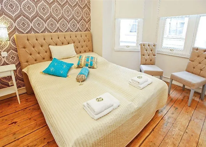 Ξενοδοχείο Galata Tower Vip 4*