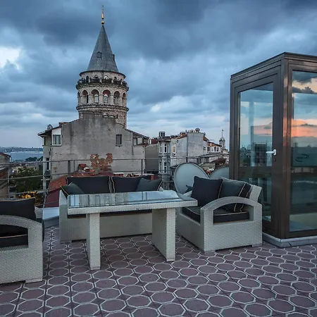מלון Galata Tower Vip 4*