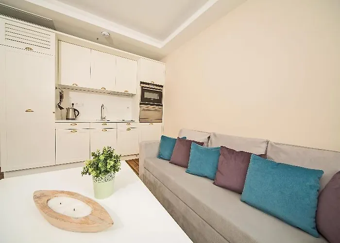 Galata Tower Vip Szálloda 4*